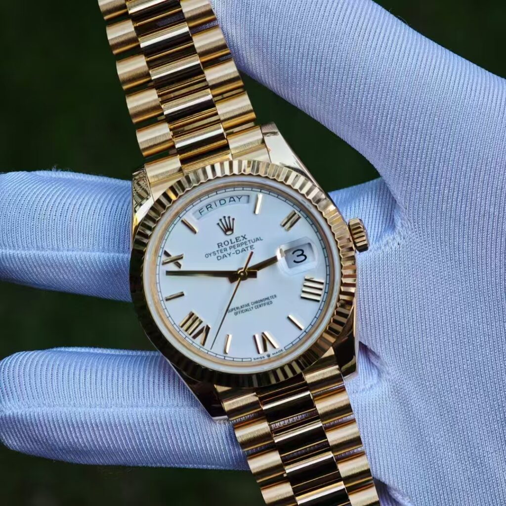 Replica Rolex Day-Date